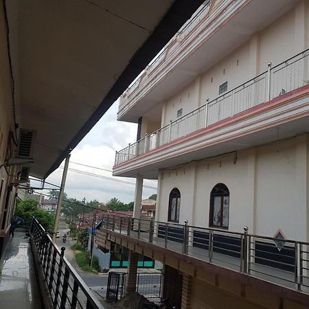Oyo 91647 Sanina Residence Pematangsiantar Exterior foto